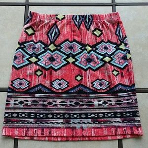 GB - Women's Size: (SMALL) Aztec Print Mini Skirt